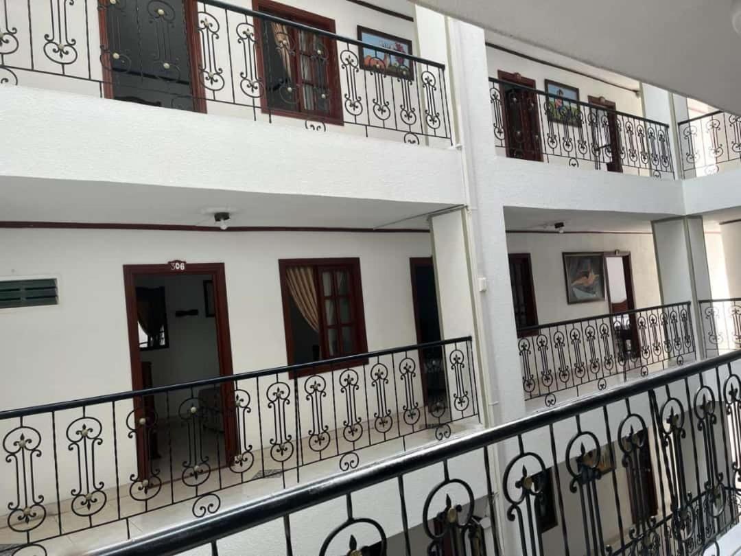 Hotel Davinci Calarcá Екстериор снимка